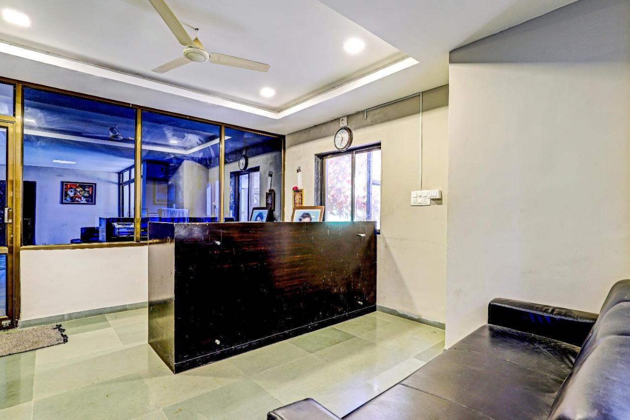 Oyo 70752 Viram House Ξενοδοχείο Gorwa Εξωτερικό φωτογραφία