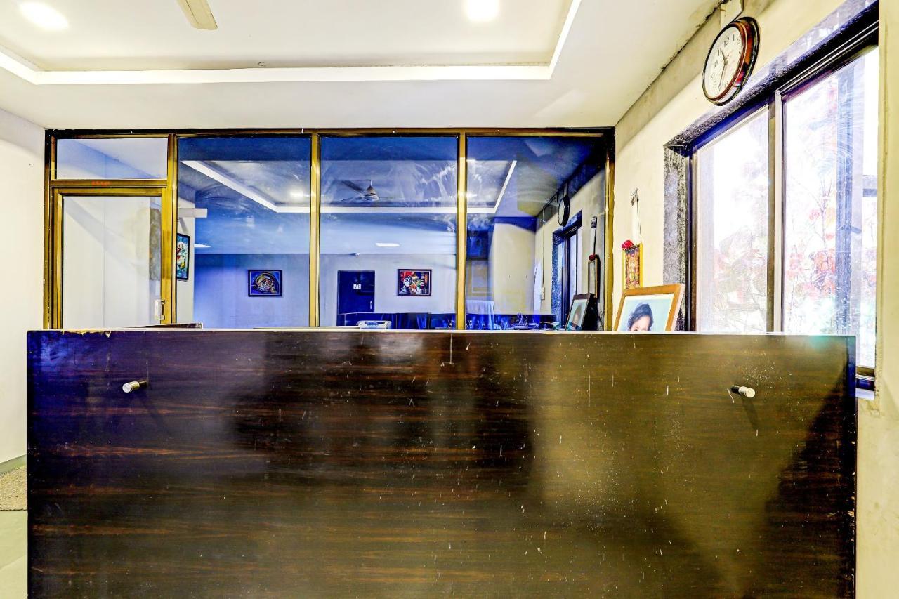 Oyo 70752 Viram House Ξενοδοχείο Gorwa Εξωτερικό φωτογραφία